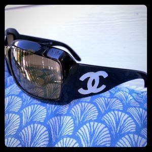 Chanel Black pearl 5076 designer sunglasses
